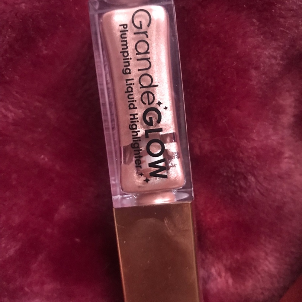 GrandeGLOW Plumping Liquid Highlighter - French Pearl
